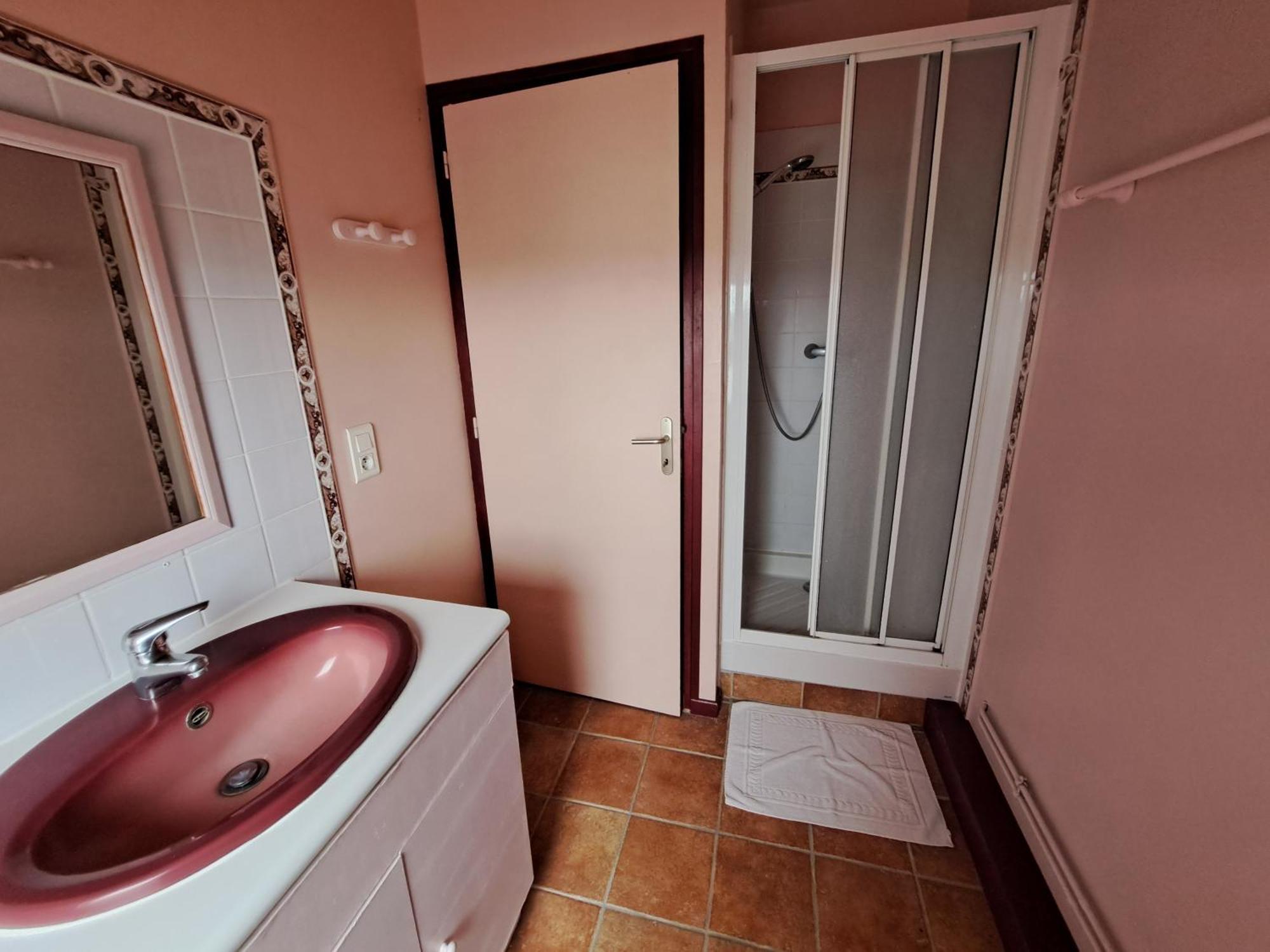 Location A Coucy Le Chateau Ngoại thất bức ảnh